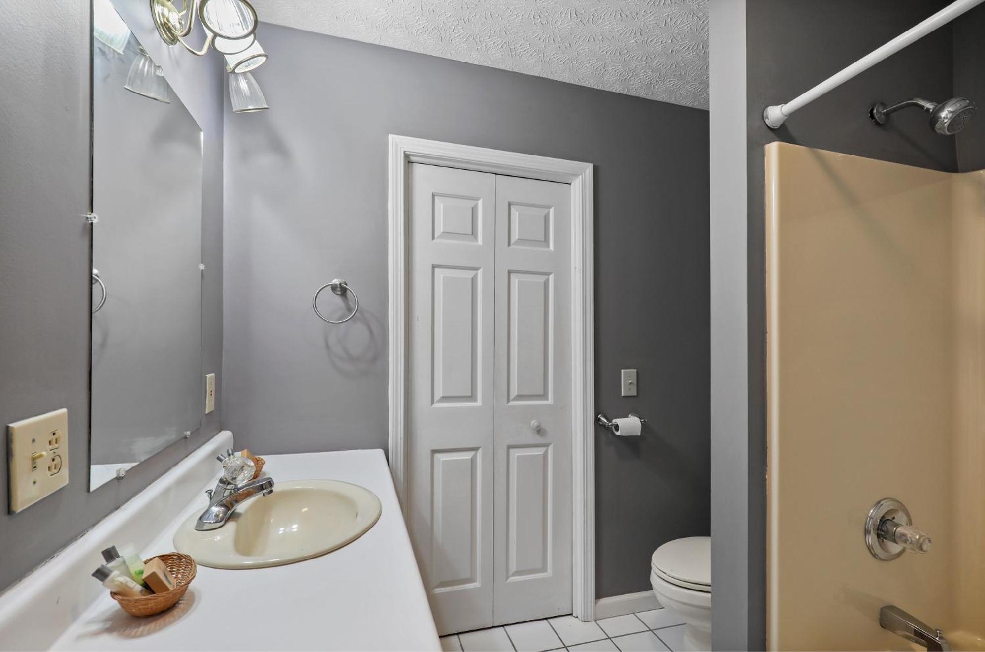 Four Seasons Country Inn غلاسكو المظهر الخارجي الصورة